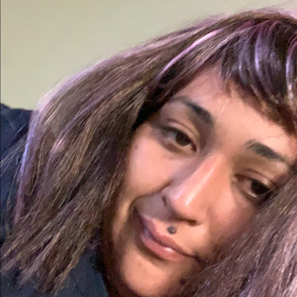 Meet your Posher, Lorena